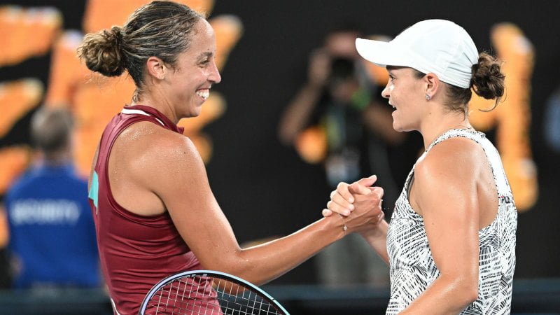 Clinical Barty storms into Australian Open final